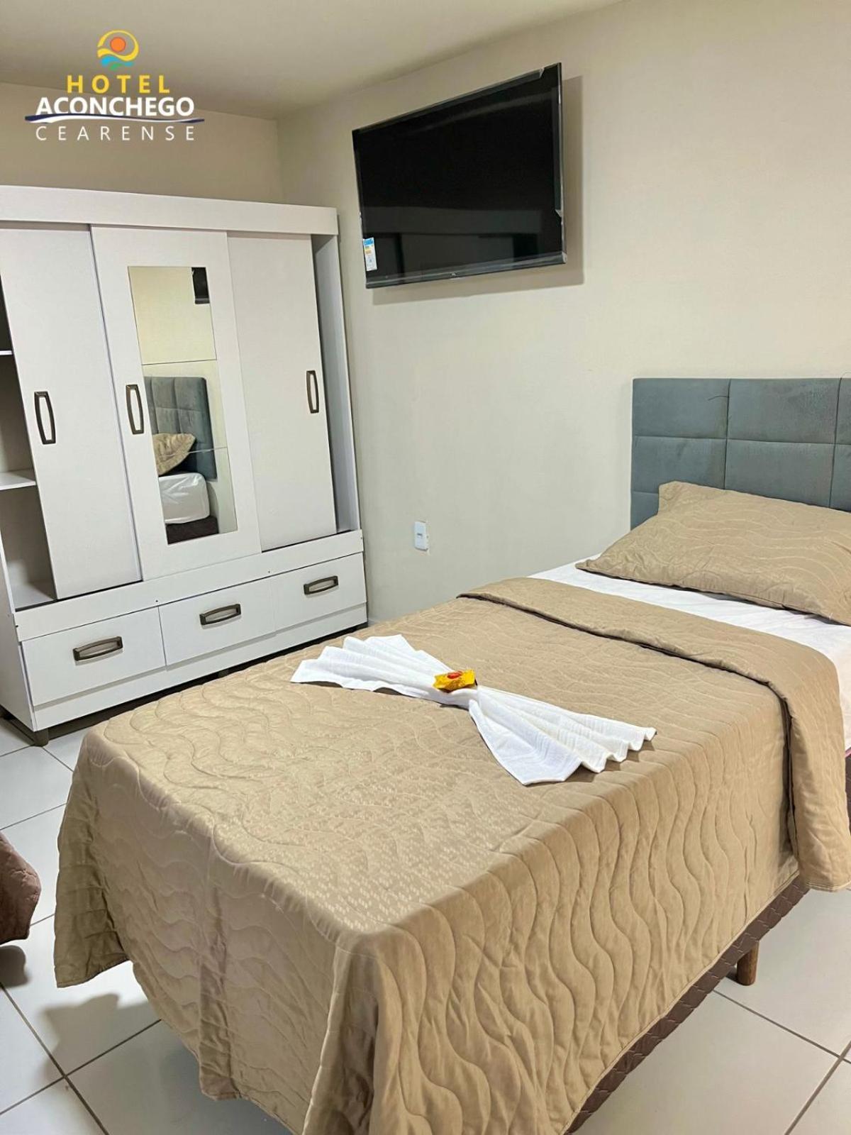 Double Room,1541044048:JPEG